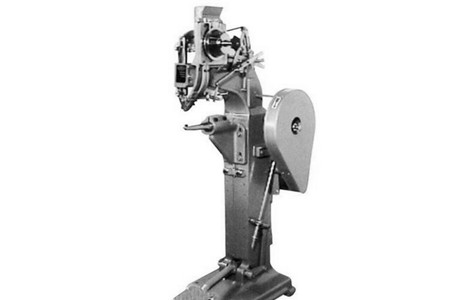 哪個(gè)廠家生產(chǎn)油壓鉚釘機(jī)質(zhì)量好？