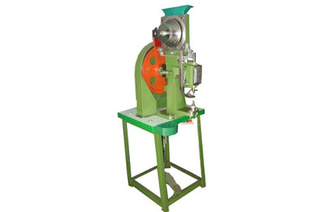 實心鉚釘機應該符合哪些技術要求？