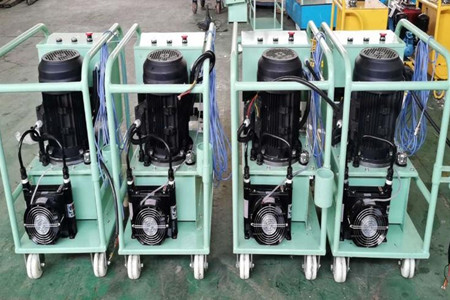 如何控制鉚釘機的鉚接質(zhì)量？