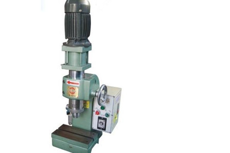 如何提高和改進鉚釘機強度和連接方式？