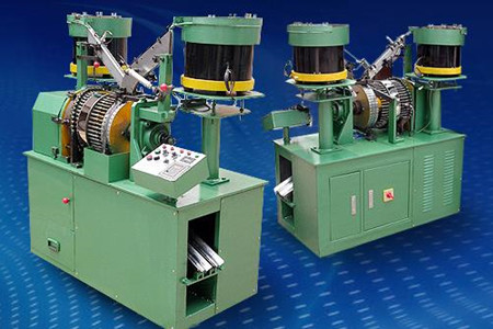 如何使用及維護(hù)實(shí)心鉚釘機(jī)？廠家來(lái)告訴你！