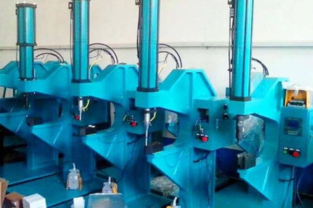 氣動(dòng)鉚釘機(jī)的四大好處，提高鉚接效率！