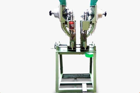 雙頭氣動(dòng)鉚釘機(jī)溫度過高會(huì)產(chǎn)生哪些危害？